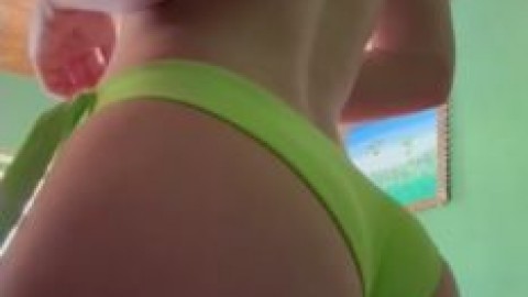 bruluccas flaunting her juicy ass xxn porn