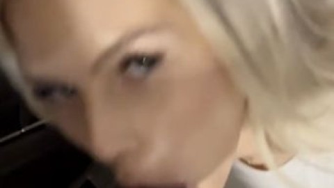 scarlettkissesxo parking lot blowjob xxxvideos.com