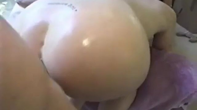 Phat meaty booty girl asshole pounded