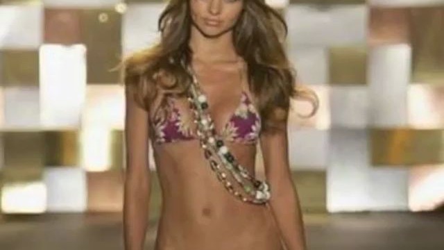 Miranda Kerr Naked