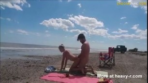PUBLIC CUCKOLD Wife gets facialed by strangers on the beach SUPER HOT WELCOME TO MIAMI