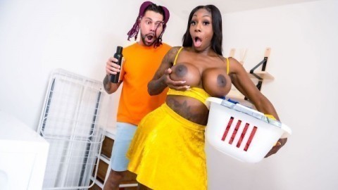 Fakehub Originals - Ebony Mystiqu Cleaning My Panties!
