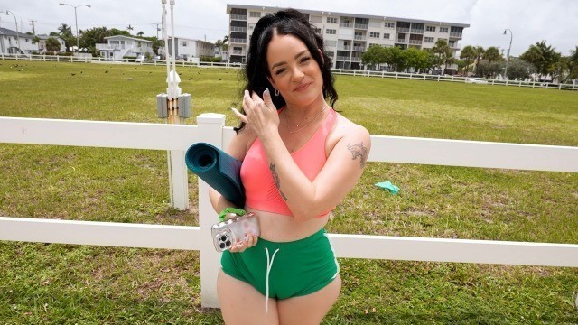 BangBros - Girl Got Ass With Lillianette, Rocket Powers