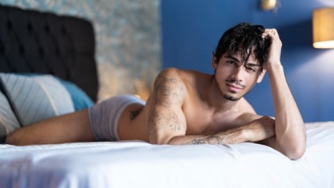 MEN - A Day With Ashton With Ashton Summers, Kane Fox