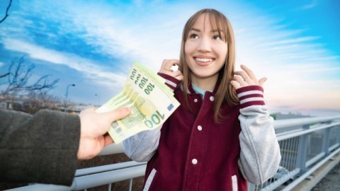 PublicAgent - Dance for me Kate With Kate Quinn, Yeri Blue